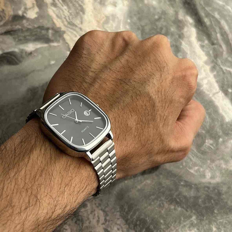 ساعت کاسیو مربعی