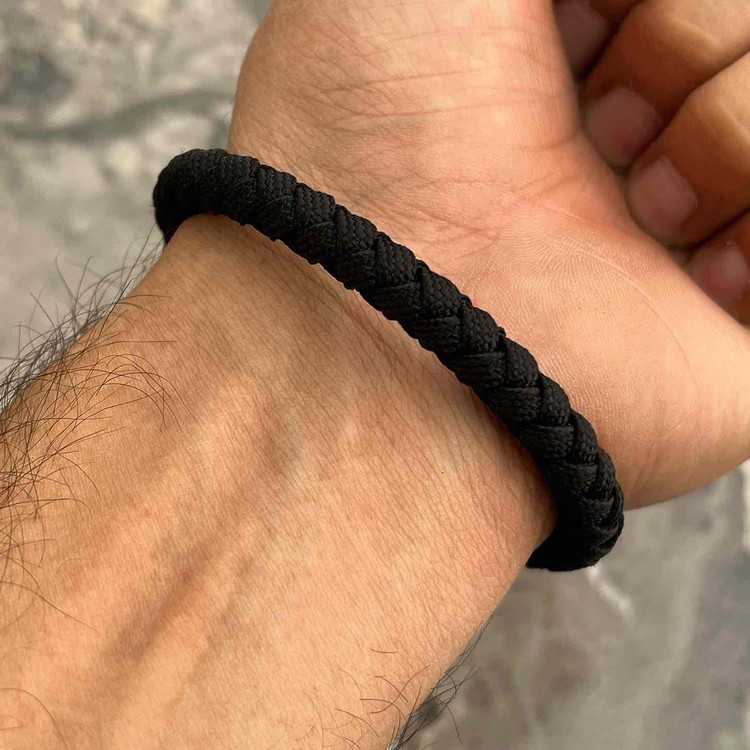 دستبند امگا کنفی