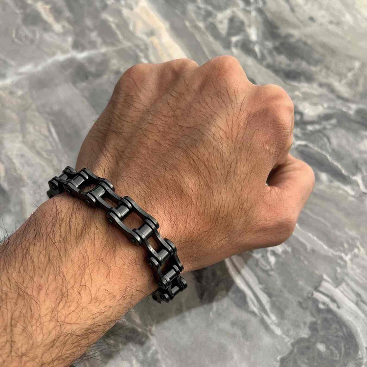 دستبند طرح زنجیر موتور