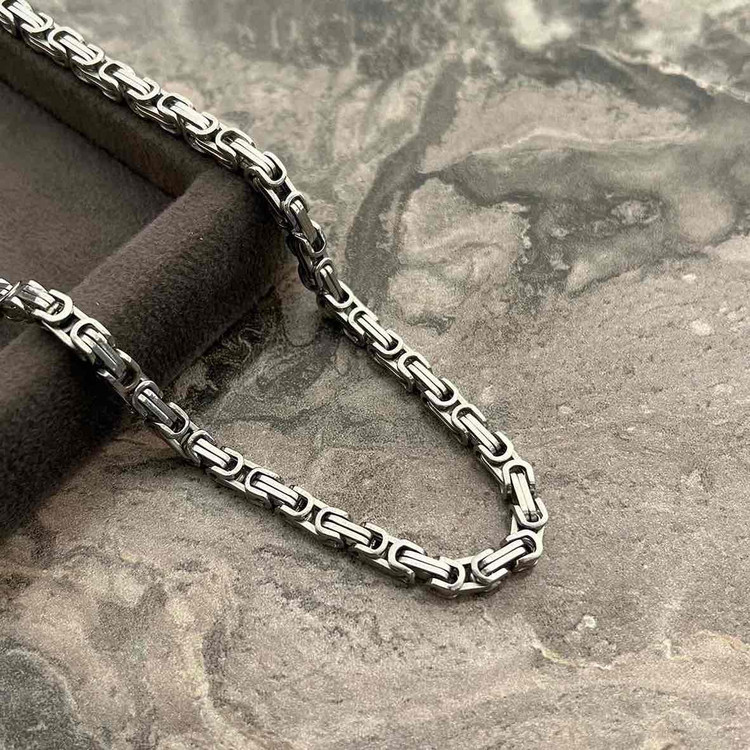 زنجیر تسمهای بیزانس